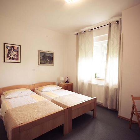 Rooms Medved ซาโมบอร์ ภายนอก รูปภาพ