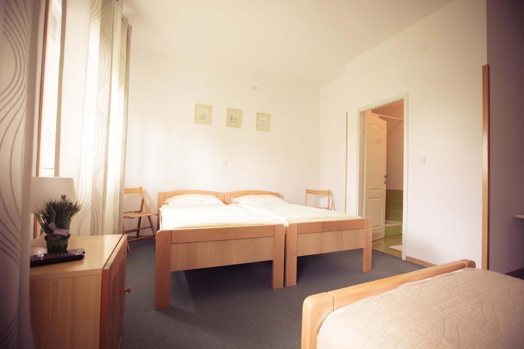Rooms Medved ซาโมบอร์ ห้อง รูปภาพ