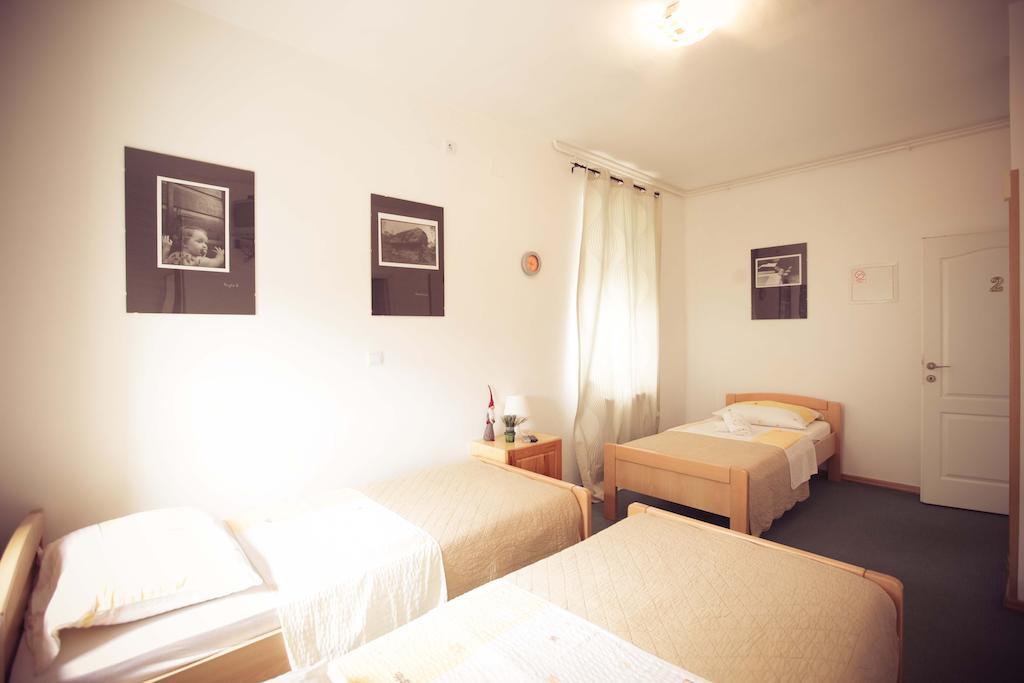 Rooms Medved ซาโมบอร์ ภายนอก รูปภาพ